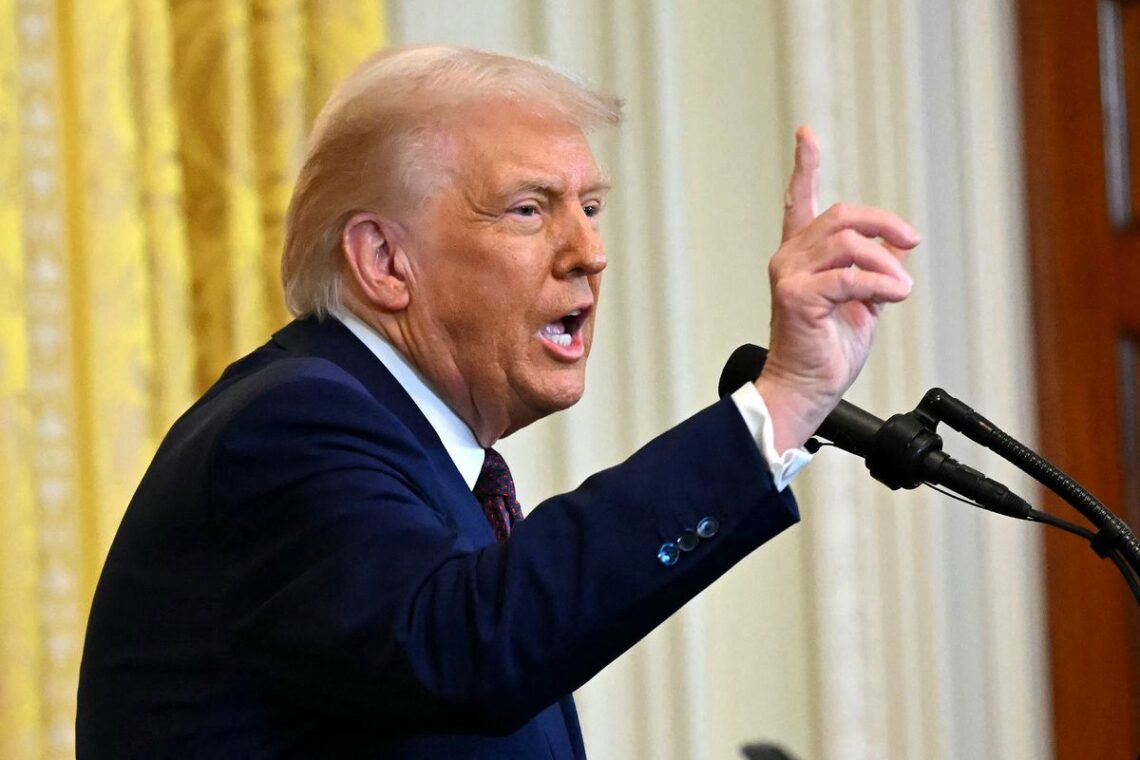 Trump Perintahkan Penutupan Wilayah Udara Venezuela, Ketegangan AS-Caracas Meningkat Tajam