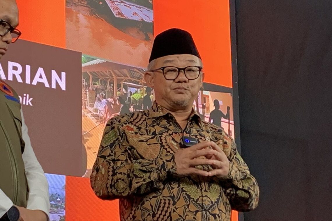 Inovasi Pendidikan Darurat: 54 Sekolah Terdampak Bencana Sumatera Mulai Tahun Ajaran Baru di Tenda