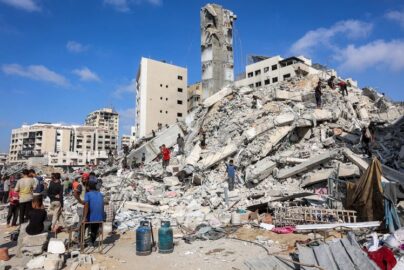 Tragedi Kemanusiaan di Gaza Selatan: Dua Bocah Palestina Tewas Dihantam Drone Saat Cari Kayu Bakar