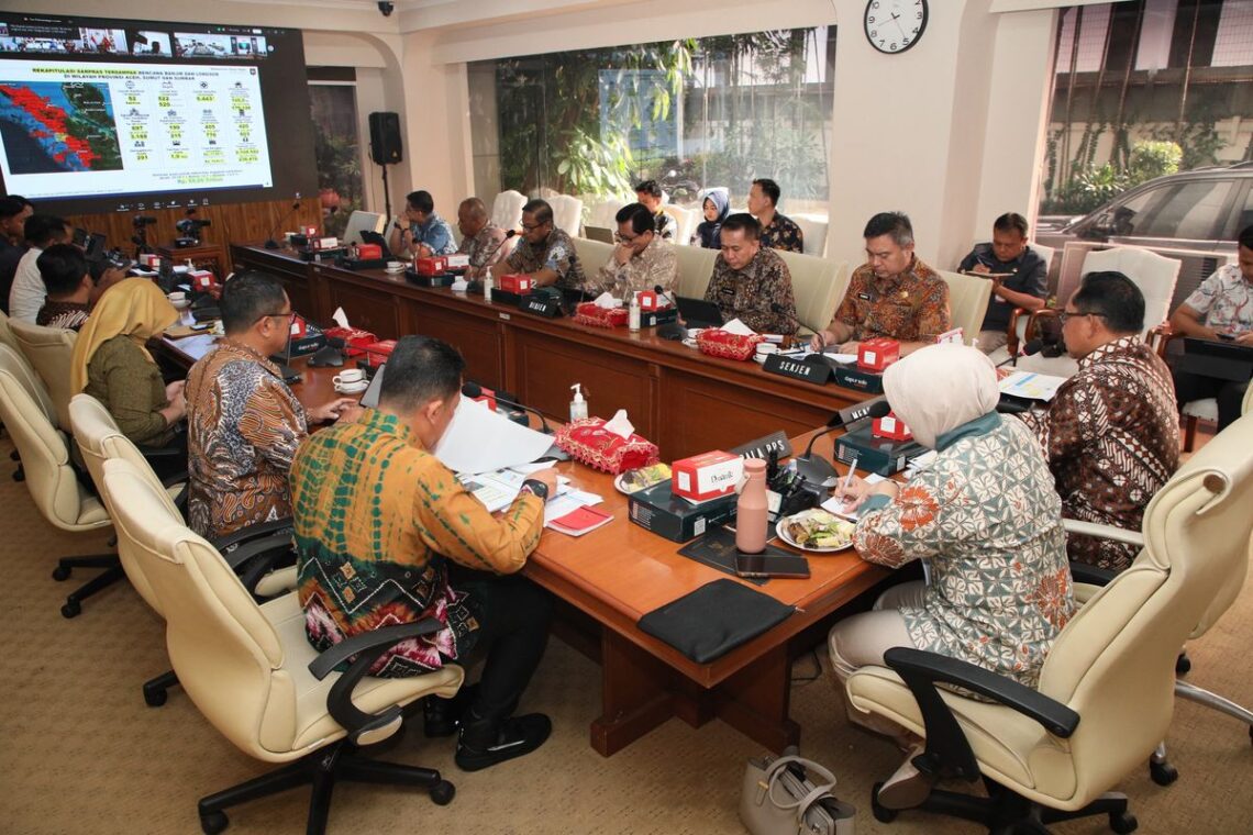 Percepatan Pemulihan Sumatera: Mendagri Verifikasi Data Pasca-Bencana di 52 Daerah