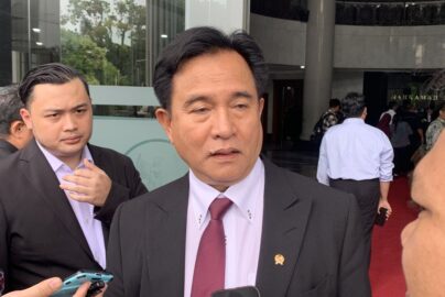 Yusril Ihza Mahendra: Pilkada Melalui DPRD Lebih Mudah Diawasi dan Minim Biaya Politik