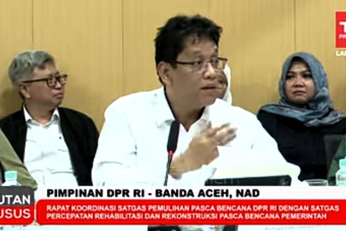 Atasi Kendala Birokrasi, Menkeu Purbaya Instruksikan "Bypass" Cukai Alat Berat untuk Bencana Sumatera