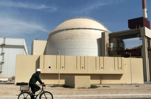 Eskalasi Krisis Teluk: Fasilitas Nuklir Bushehr Menjadi Sasaran Serangan Udara Empat Kali dalam Sehari